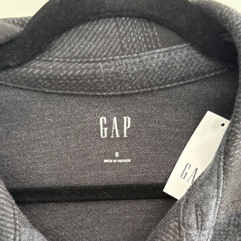 GAP Men's Charcoal Shirt Jacket​ - Picture 2 of 2